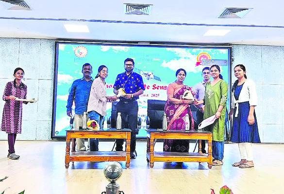 స్వాతంత్య్ర వేడుకలకు అతిథిగా మంత్రి గోకులానంద 1