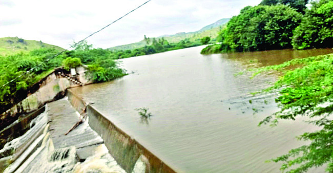21 మండలాల్లో వర్షం 1