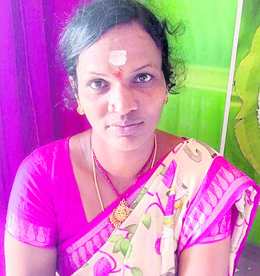 సేవలకు పురస్కారం2