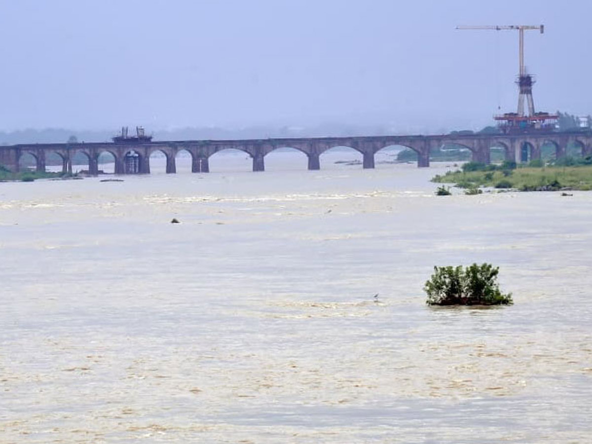 Heavy Rains In Telugu States Photos21