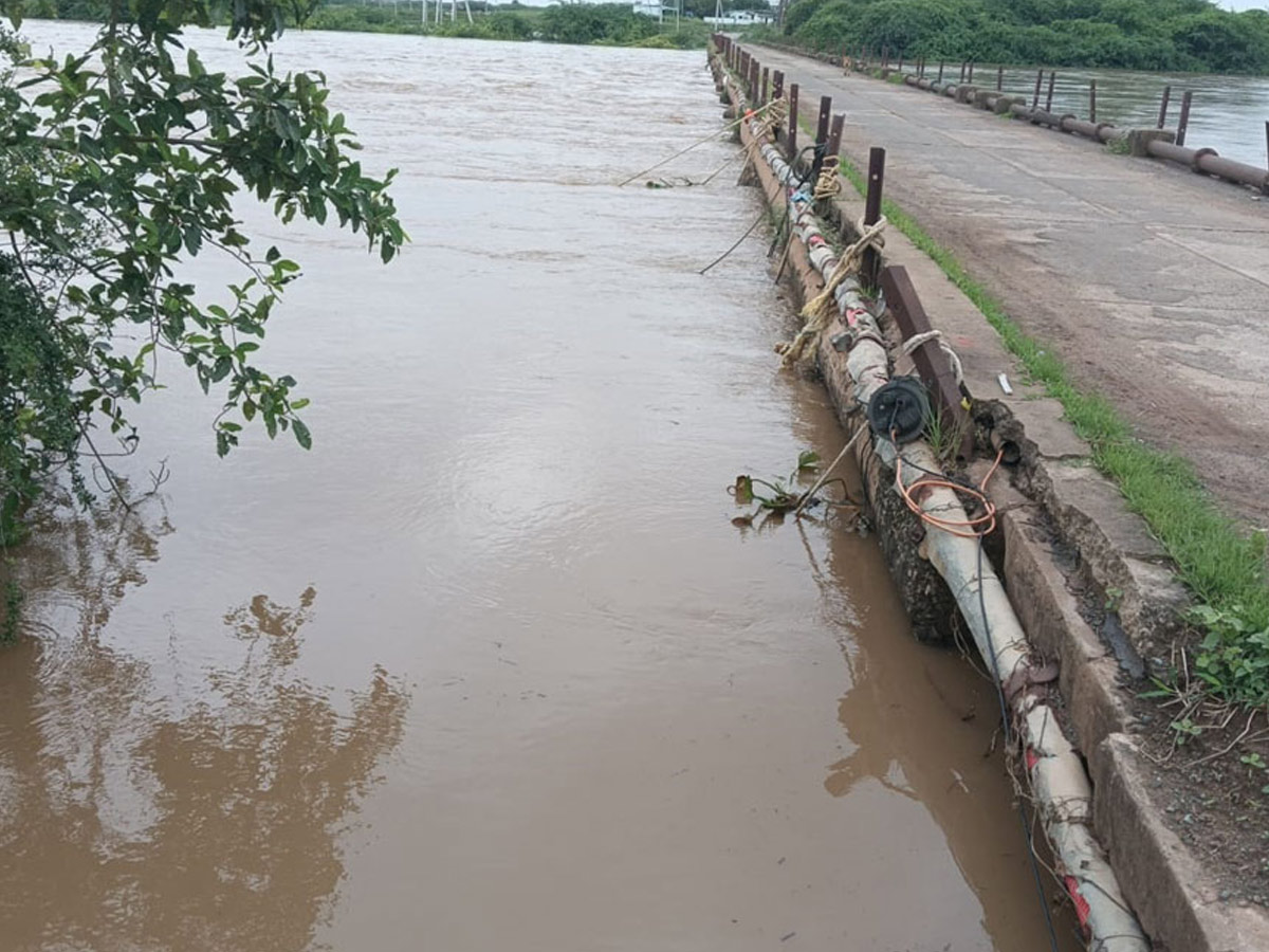 Heavy Rains In Telugu States Photos4