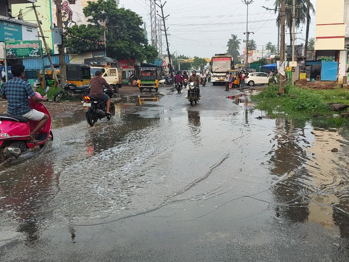 Heavy Rains In Telugu States Photos10