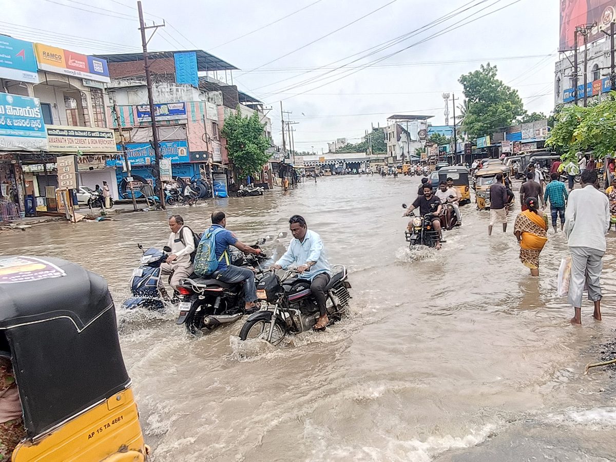 Heavy Rains In Warangal Photos15