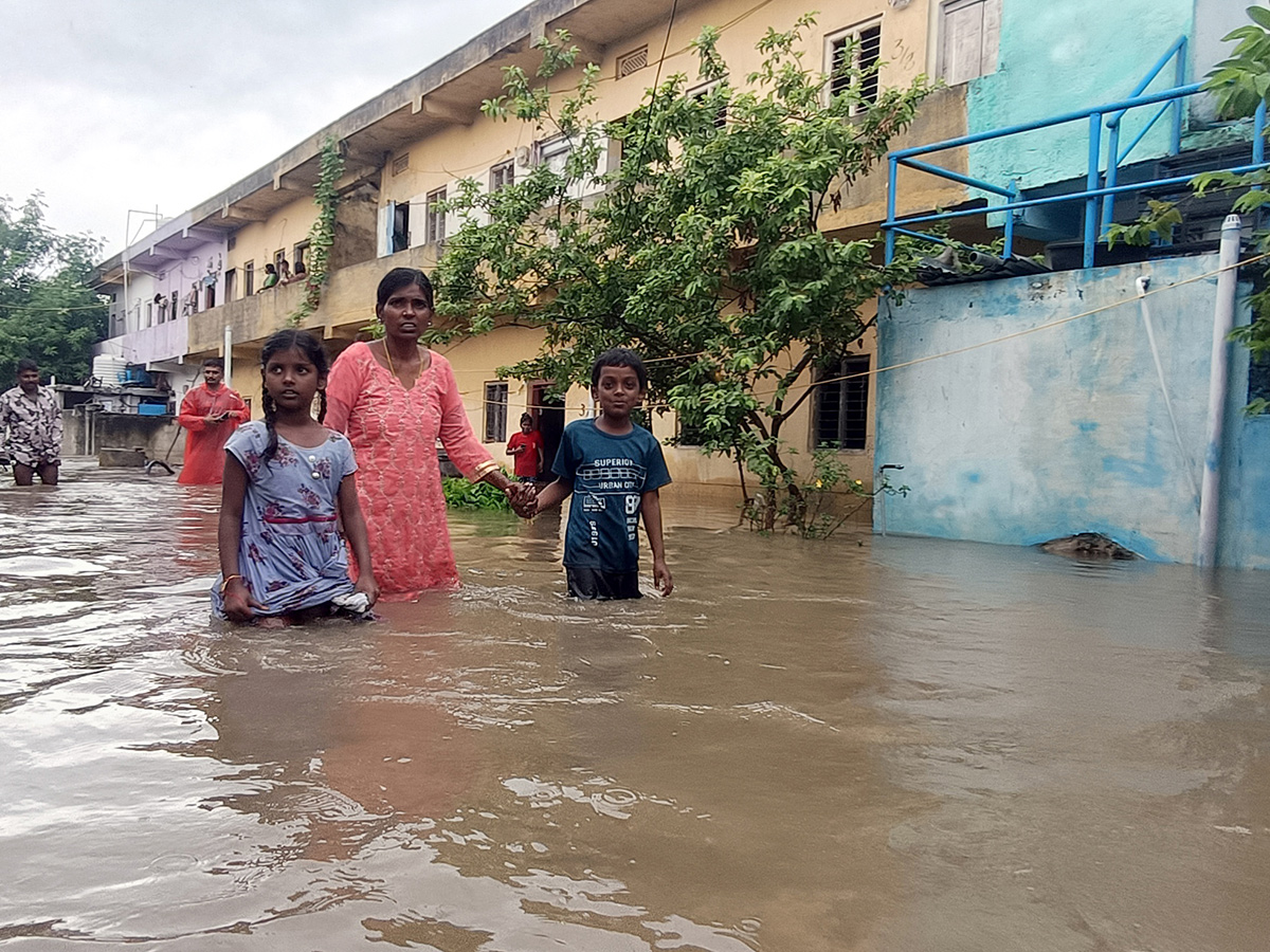 Heavy Rains In Warangal Photos16