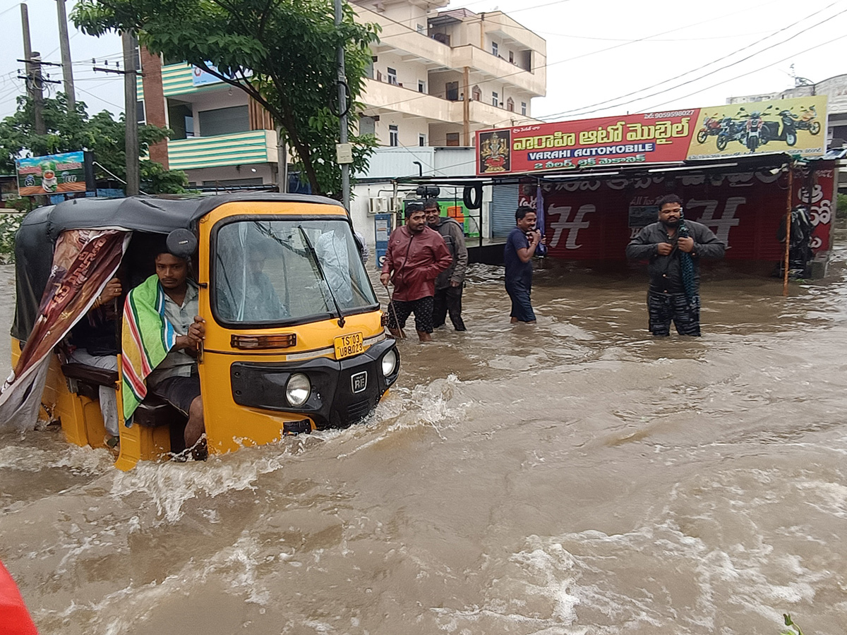 Heavy Rains In Warangal Photos17