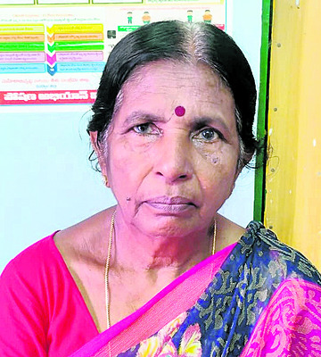 జిల్లాలోని అంగన్‌వాడీ కేంద్రాలు: 1,620 మినీ అంగన్‌వాడీ 3