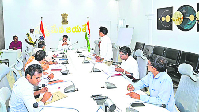 గృహ నిర్మాణాలు  వేగవంతం చేయాలి 1