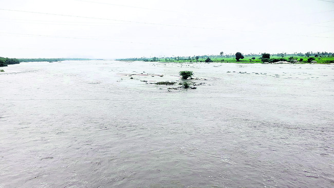 వాగులకు వరద1