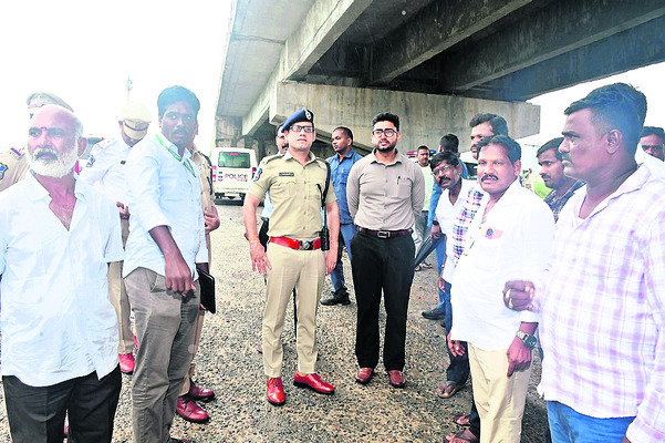 అంతటా అప్రమత్తం1