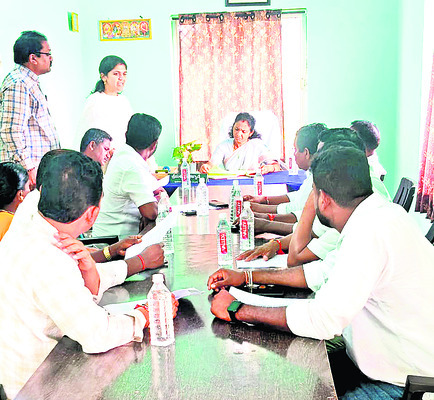 రైతుల సంక్షేమమే ధ్యేయం
2