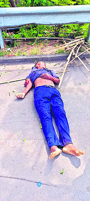 ముగ్గురు వలస కార్మికుల దుర్మరణం 3
