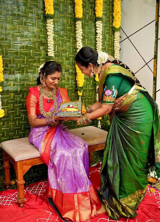 Tollywood anchor Lasya Varalakshmi Vratam photos2