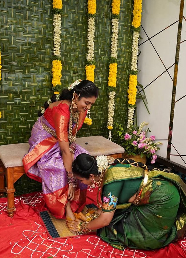 Tollywood anchor Lasya Varalakshmi Vratam photos3