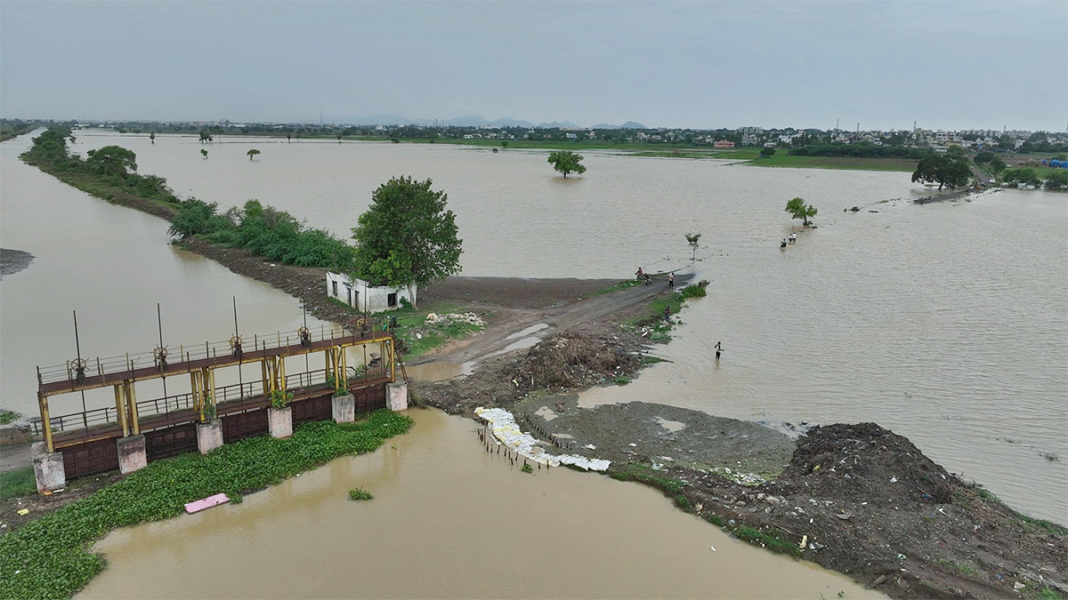 Heavy Rain Amaravati Iconic Towers Flooded Again Photos11