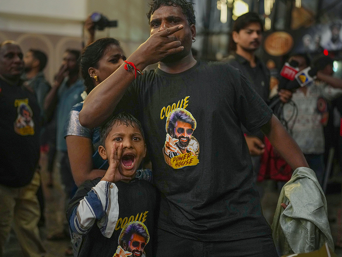 Rajinikanth Coolie Movie Watching in Dhanush, Photos Goes Viral11