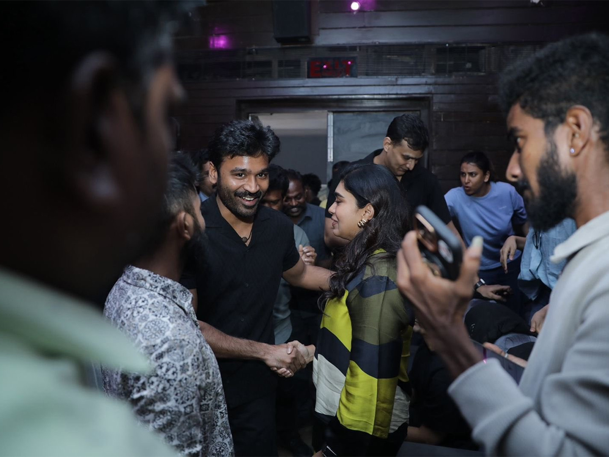 Rajinikanth Coolie Movie Watching in Dhanush, Photos Goes Viral15