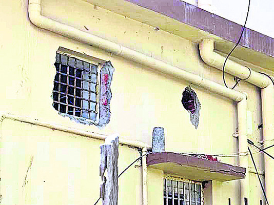 బ్యాంకు దోపిడీకి విఫలయత్నం 1