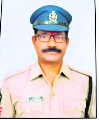 పలువురికి పోలీసు సేవా పతకాలు 6
