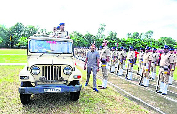 పంద్రాగస్టు కవాతు సాధన 1