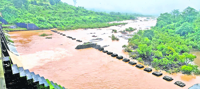 ప్రమాదస్థాయికి జోలాపుట్టు, డుడుమ1