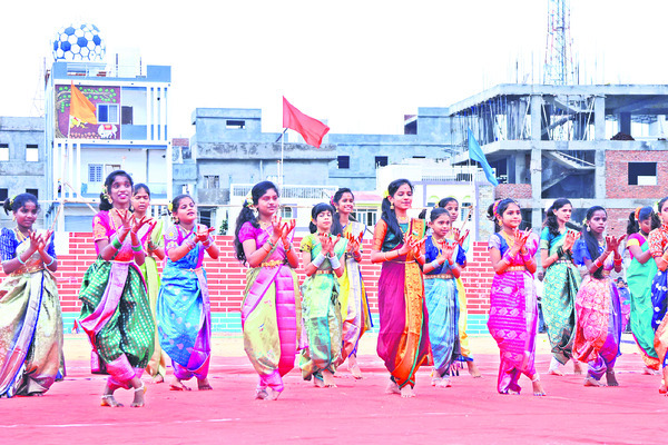 అహరి్నశలు శ్రమిద్దాం.. అగ్రగామిగా నిలుపుదాం 1