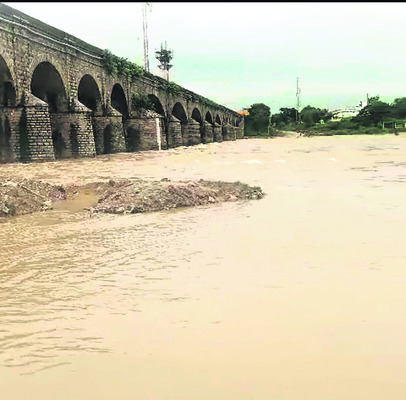 ‘సంకల్ప’ బలానికి సన్మానం
1
