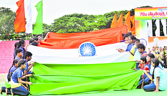 మది నిండుగా.. తిరంగా పండుగ2