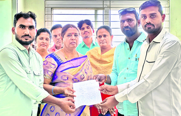 గంజాయి విక్రేతల అరెస్టు2