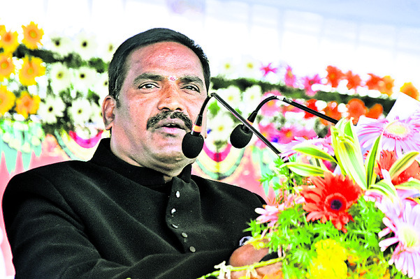 విద్య, వైద్యానికి పెద్దపీట3