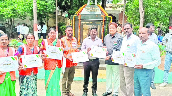 ఘనంగా తీజ్‌ వేడుకలు  
1