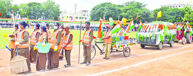 భువనాన త్రివర్ణ శోభితం3