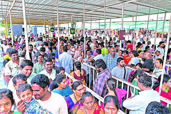 జిల్లా కోర్టులో  ప్రథమ చికిత్స కేంద్రం 
1