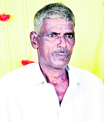 బోసిపోయిన కళాశాలలు 
2