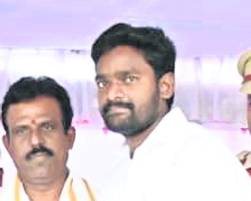ఉత్తమ సేవలకు పురస్కారం 12