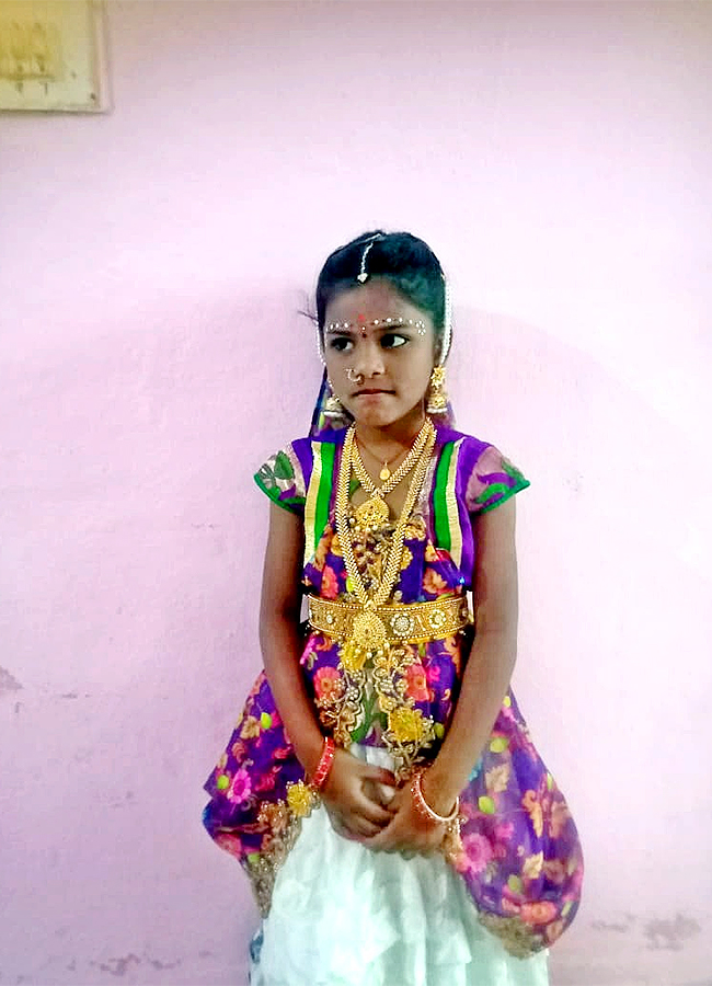 Janmashtami 2025: Beautiful Pics of Kids in Radha and Krishna Getup8