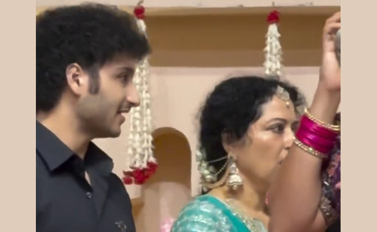 Ramesh Babu Family At Wedding in Hyderabad Photos6