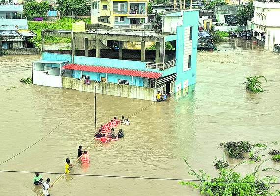 క్రీడాస్ఫూర్తి ప్రదర్శించాలి1