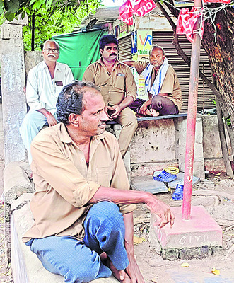 ఉచిత బస్సుతో ఆటోస్టాండ్లు వెలవెల 1