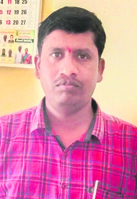 చాలా పక్షులు వస్తున్నాయి 
1