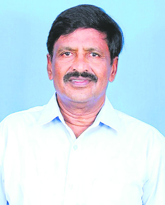 వైఎస్సార్ సీపీలో ముగ్గురికి పదవులు2