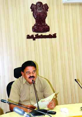 ‘పల్లె’కు అధికారుల జీ హుజూర్! 1