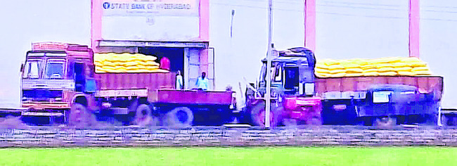శ్రీశైలంలో భక్తుల రద్దీ 2