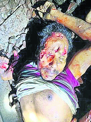 భవనం పైనుంచి జారి పడి వ్యక్తి మృతి 2