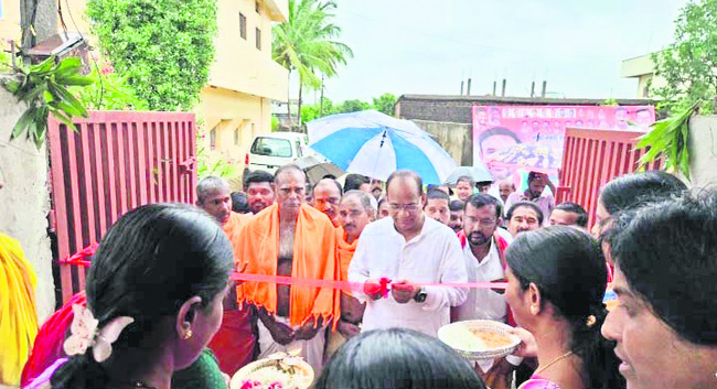 ఈనెల 19న ఏచూరి  సంస్మరణ సభ 
1