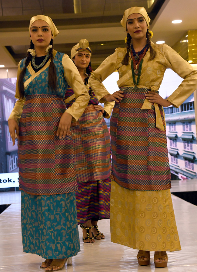 Traditional fashion show held at Begumpet Country Club5