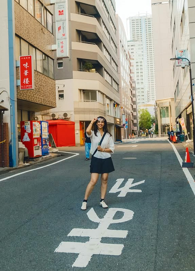 Meenakshi Chaudhary Japan tour (Photos)13