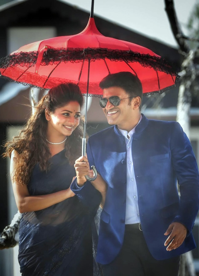 Coolie Fame Rachita Ram Full Details8