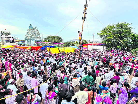 రాజనాలబండలో ముగిసిన తిరుణాల1