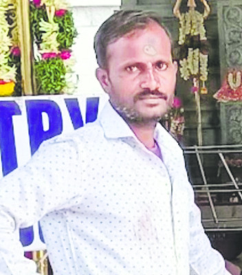 వేర్వేరు ప్రాంతాల్లో ఇద్దరి అదృశ్యం 1