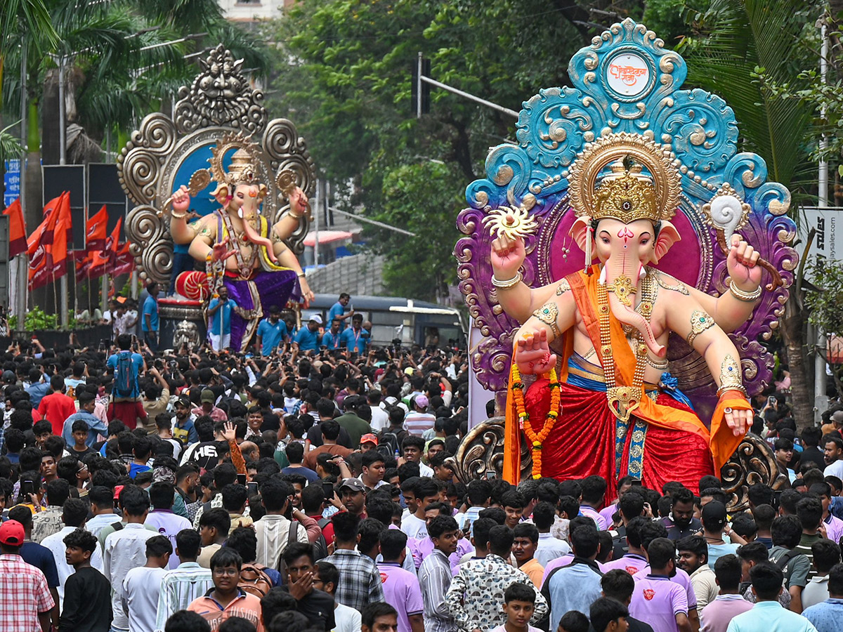 Devotional : Ganesh Chaturthi 27 Aug 2025 Photos 15
